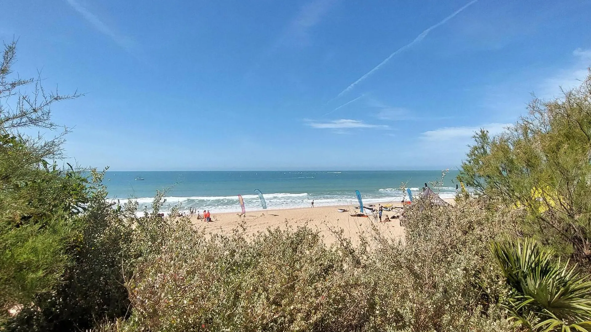 Stunning Home In Chiclana De La Frontera 0*,