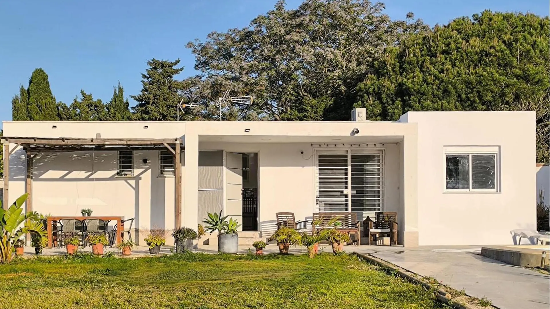 Holiday home Stunning Home In Chiclana De La Frontera